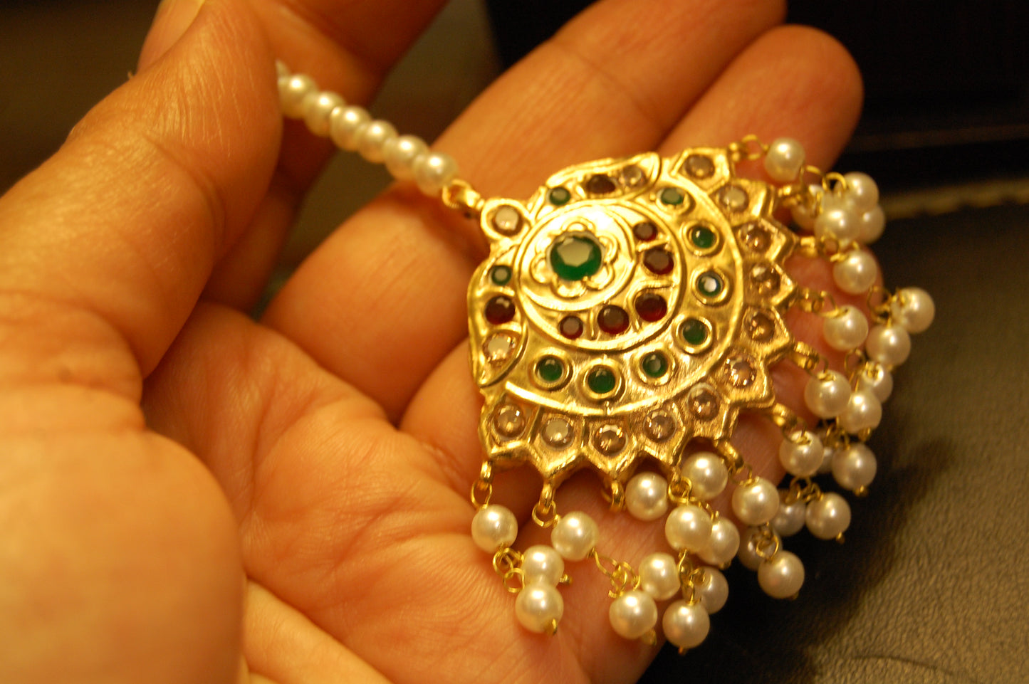 RED, GREEN TIKKA WITH PEARLS