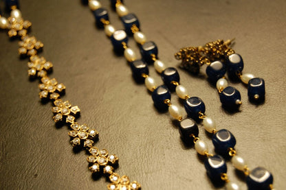 PEARL & BLUE MALA WITH ZIRCON STRING