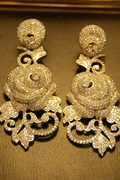 ELEGANT ZIRCON & EARRINGS