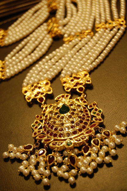 GREEN & RED KUNDAN MALA