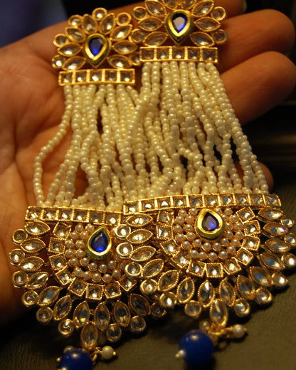 BLUE JHOOMAR STYLE EARRINGS IN KUNDAN & PEARLS