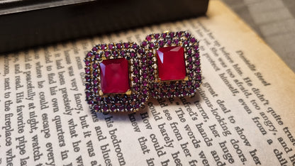 RED SQUARE EARRINGS