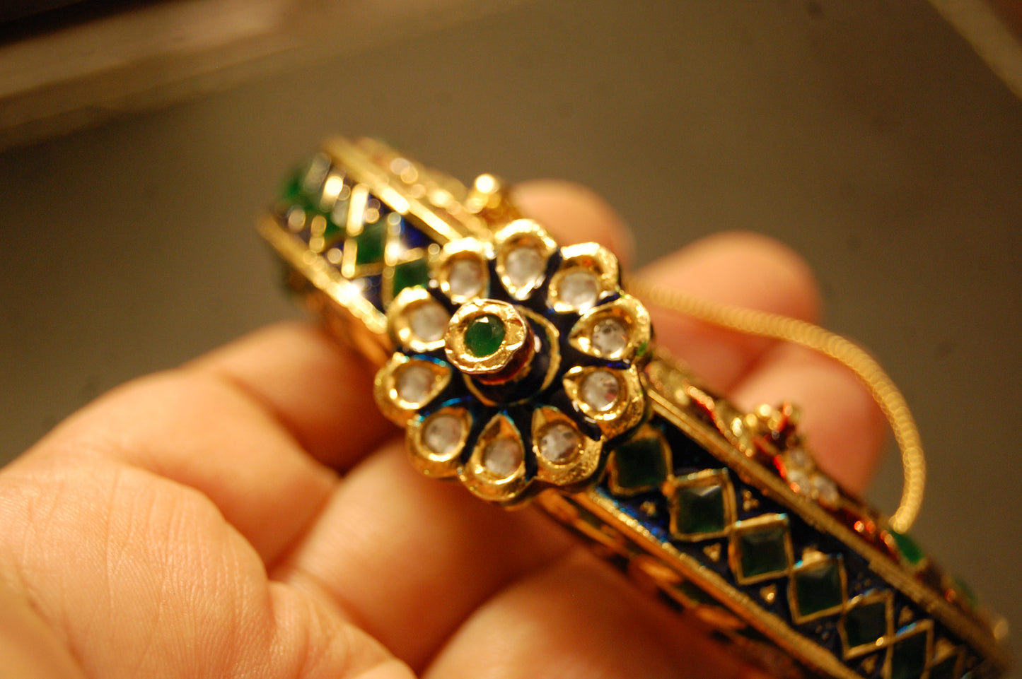 KARA IN MEENA & KUNDAN