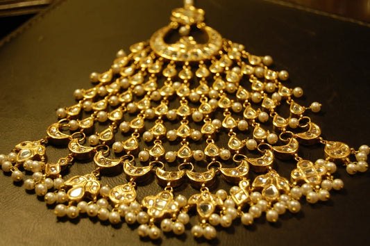 GORGEOUS KUNDAN JHOOMAR
