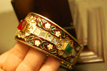 KARA IN MEENA & KUNDAN