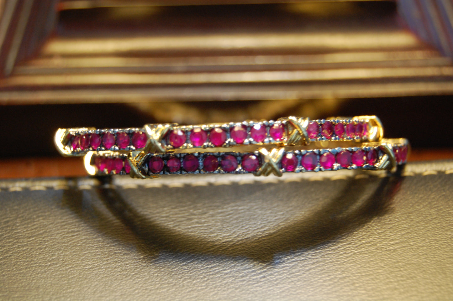 PAIR OF RUBY RED BANGLES (UNOPENABLE)