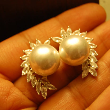 ZIRCON & PEARL EARRINGS WITH SILVER BASE