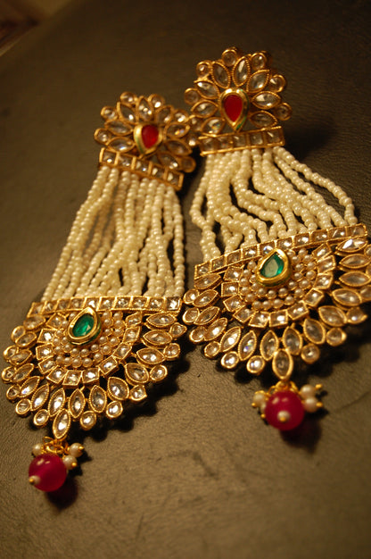 JHOOMAR STYLE EARRINGS IN KUNDAN, PEARLS, RED & GREEN