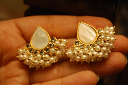 MOTHER OF PEARL KUNDAN & PEARL EARRINGS