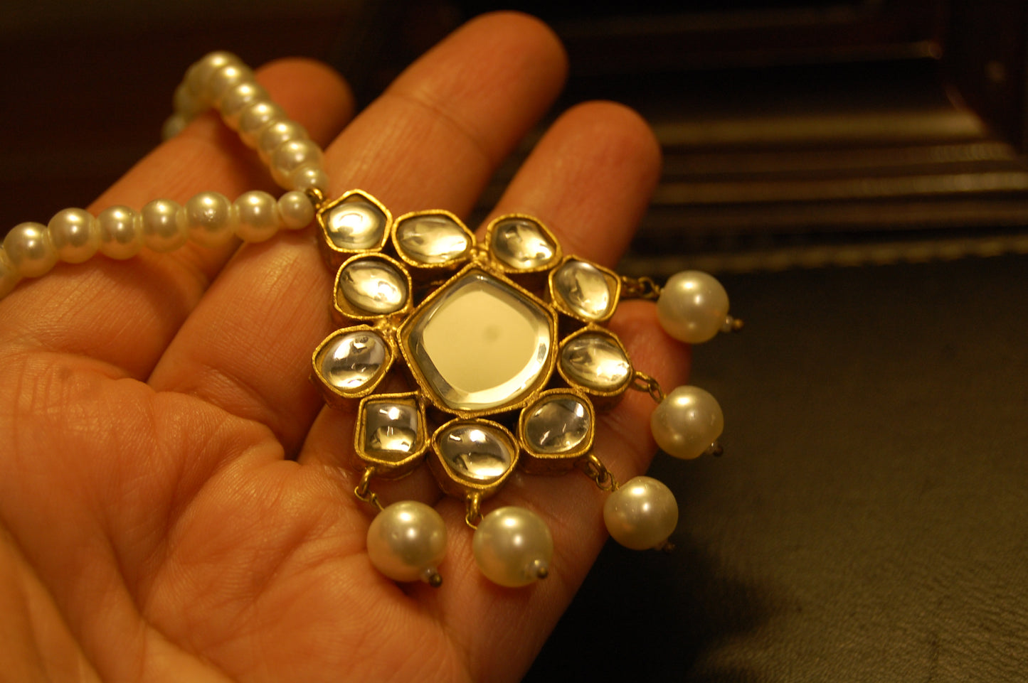 KUNDAN & PEARL MALA