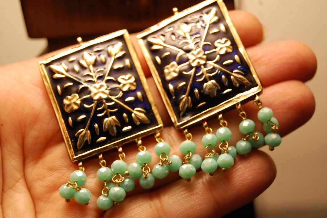 BLUE MEENA EARRINGS WITH FEROZY