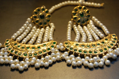 JHOOMAR STYLE EARRINGS IN PEARLS & GREEN STONES