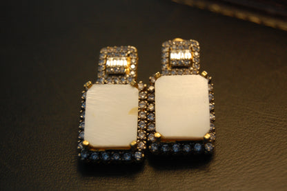 WHITE & ZIRCON EARRINGS