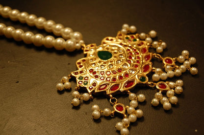 GREEN & RED KUNDAN MALA