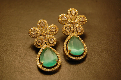 ZIRCON FLORAL EARRINGS IN JADE GREEN