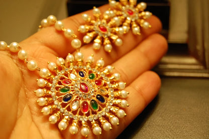 INDIAN MULTI JEWELLED PENDENT IN PEARL STRING