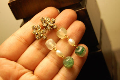 PEARL & JADE GREEN MALA WITH ZIRCON STRING
