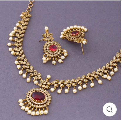 SOUTH INDIAN NECKLACE SET IN RED