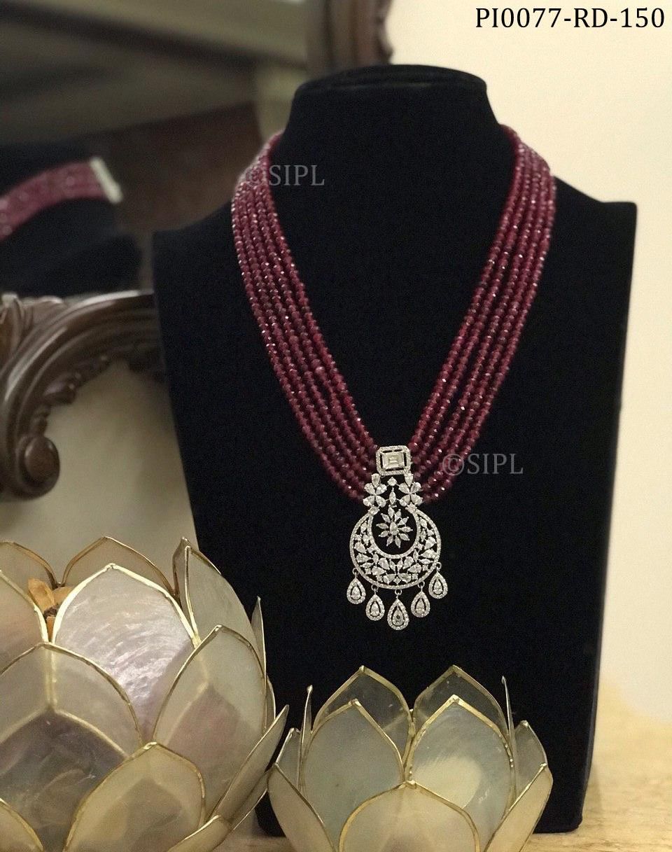 RED ZIRCON MALA