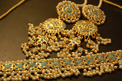 FEROZA & PEARLS CHOKER SET