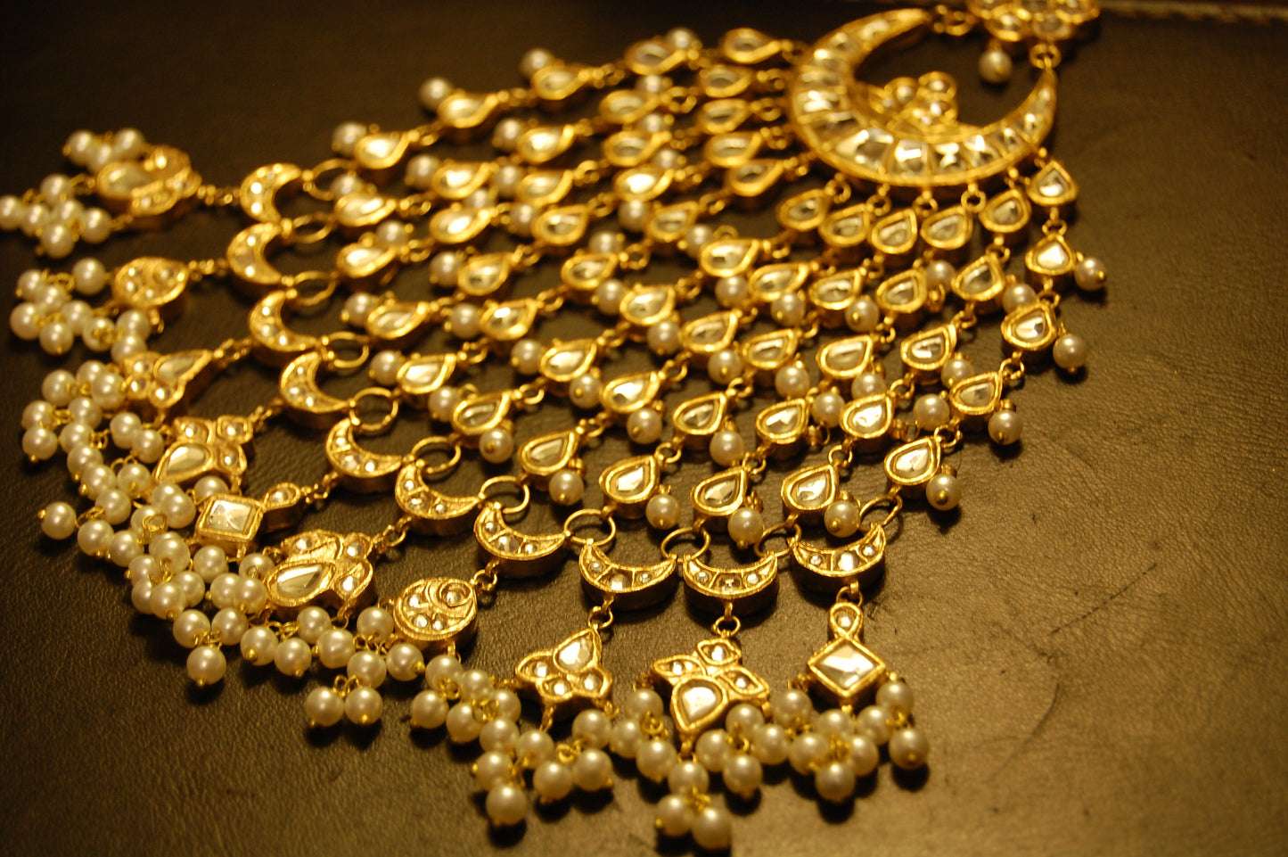 GORGEOUS KUNDAN JHOOMAR