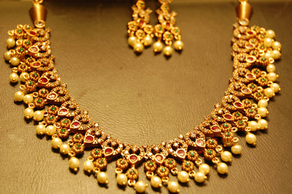 SOUTH INDIAN NECKLACE SET