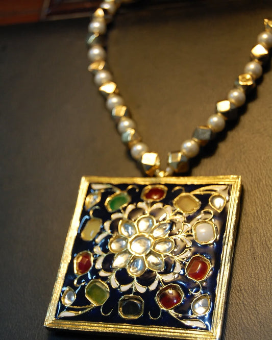 GORGEOUS MALA IN BLUE MEENA & MULTI STONES