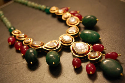 POLKI KUNDAN MALA IN RED & GREEN