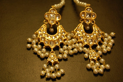 KUNDAN EARRINGS WITH PEARLS