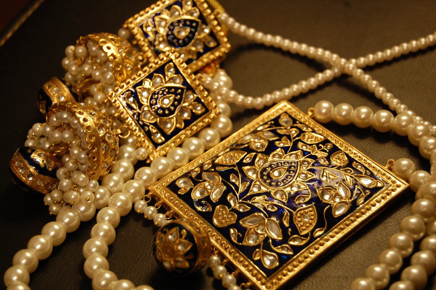 KUNDAN & BLUE MEENA MALA SET