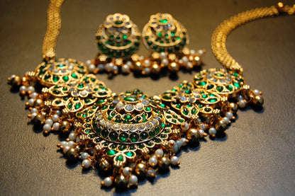 ELEGANT SOUTH INDIAN NECKLACE SET IN GREEN