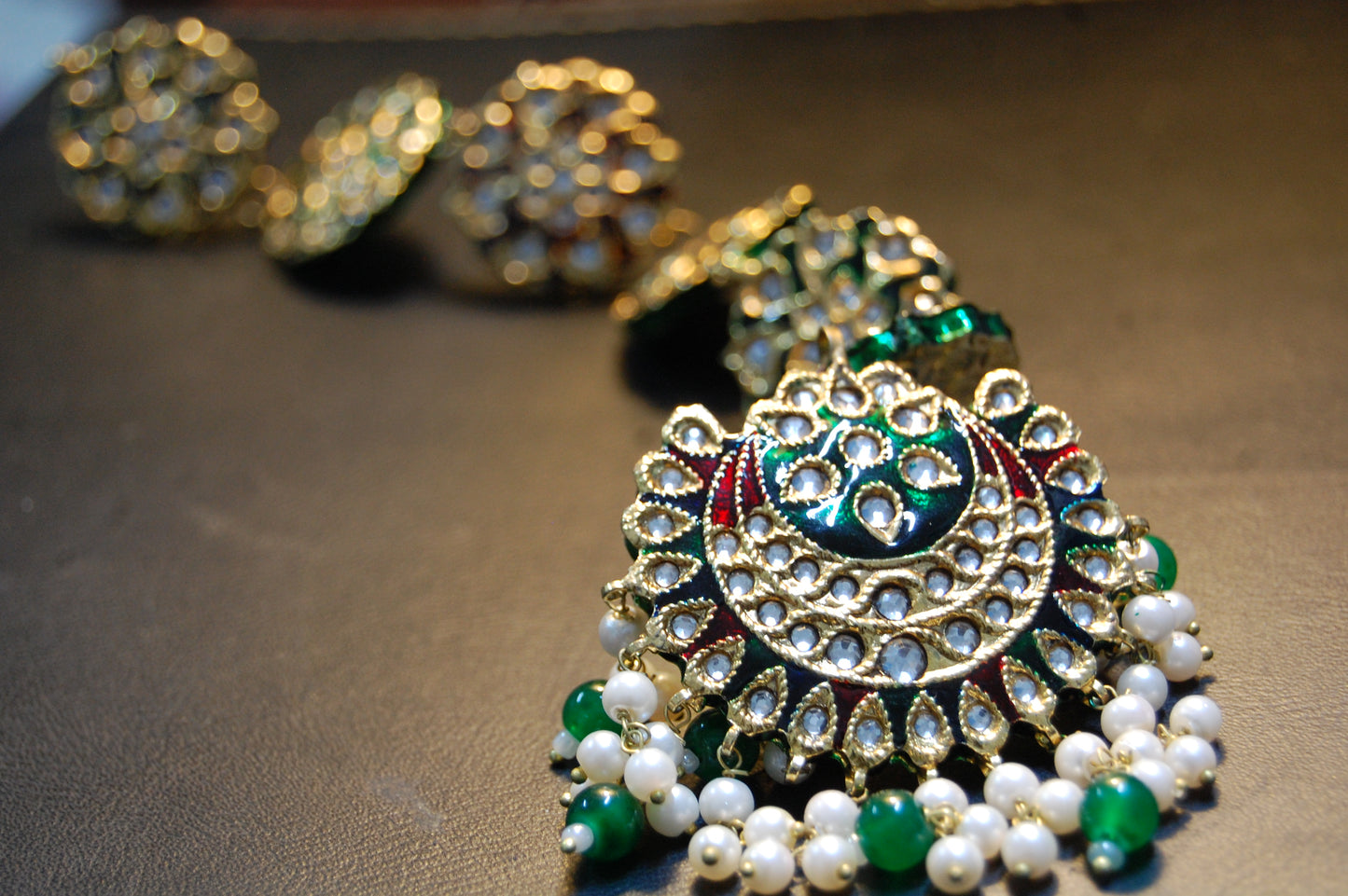 KUNDAN & MEENA BUTTON PATTI