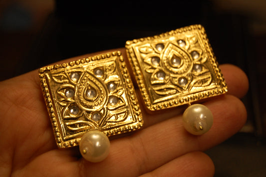 KUNDAN EARRINGS