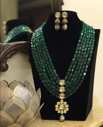 ELEGANT GREEN KUNDAN MALA SET