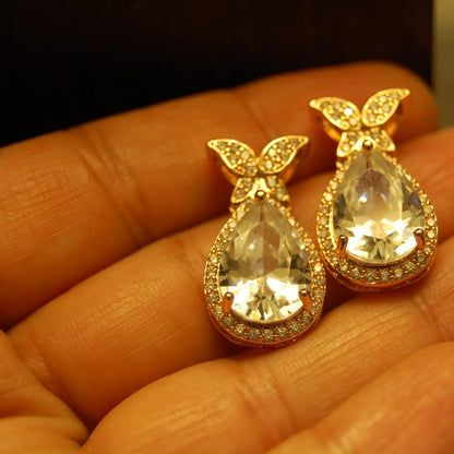 ZIRCON EARRINGS WITH GOLDEN BASE