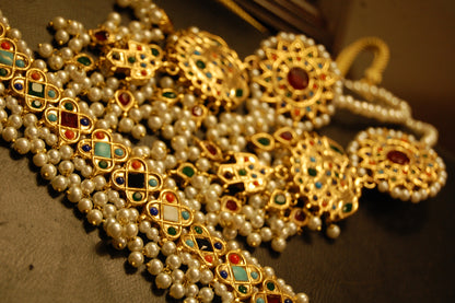 NAURATAN MULTI & PEARLS CHOKER SET
