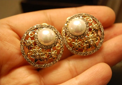 PEARL & ZIRCON STUDS