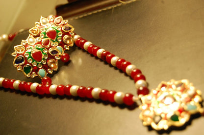 MULTI STONED PENDENT SET