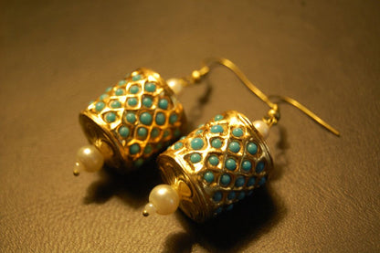 GORGEOUS DHOLKI EARRINGS IN FEROZI STONES