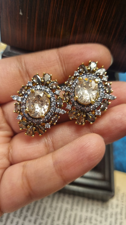CHAMPAGNE EARRINGS