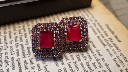 RED SQUARE EARRINGS