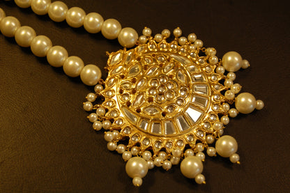 ELEGANT KUNDAN MALA