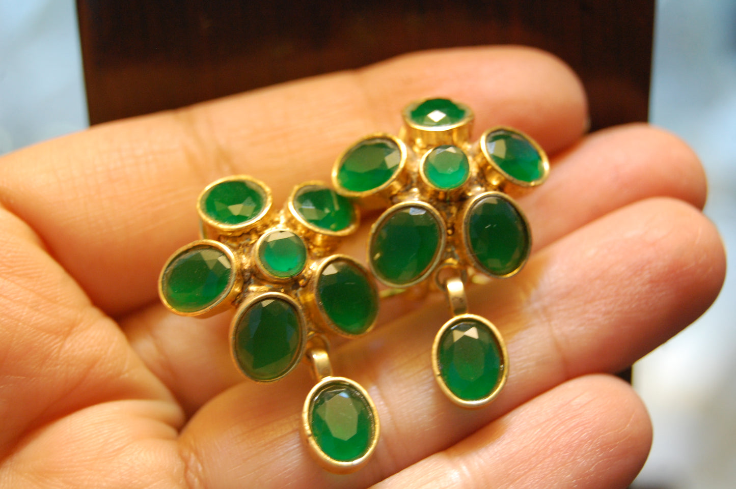 GREEN FLORAL EARRINGS