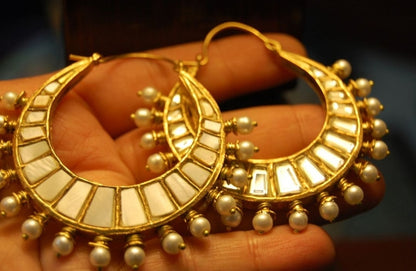 DOUBLE SIDED KUNDAN & MOTHER OF PEARL BALAS