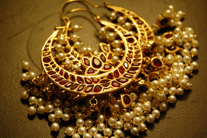 BALAS IN RED & PEARLS