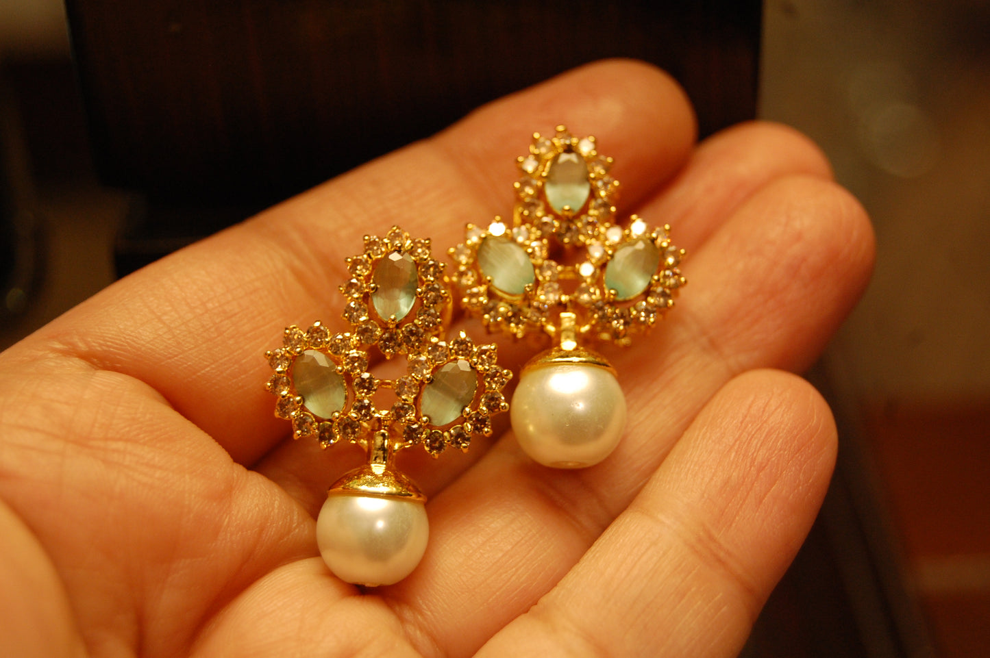 JADE GREEN & PEARL EARRINGS