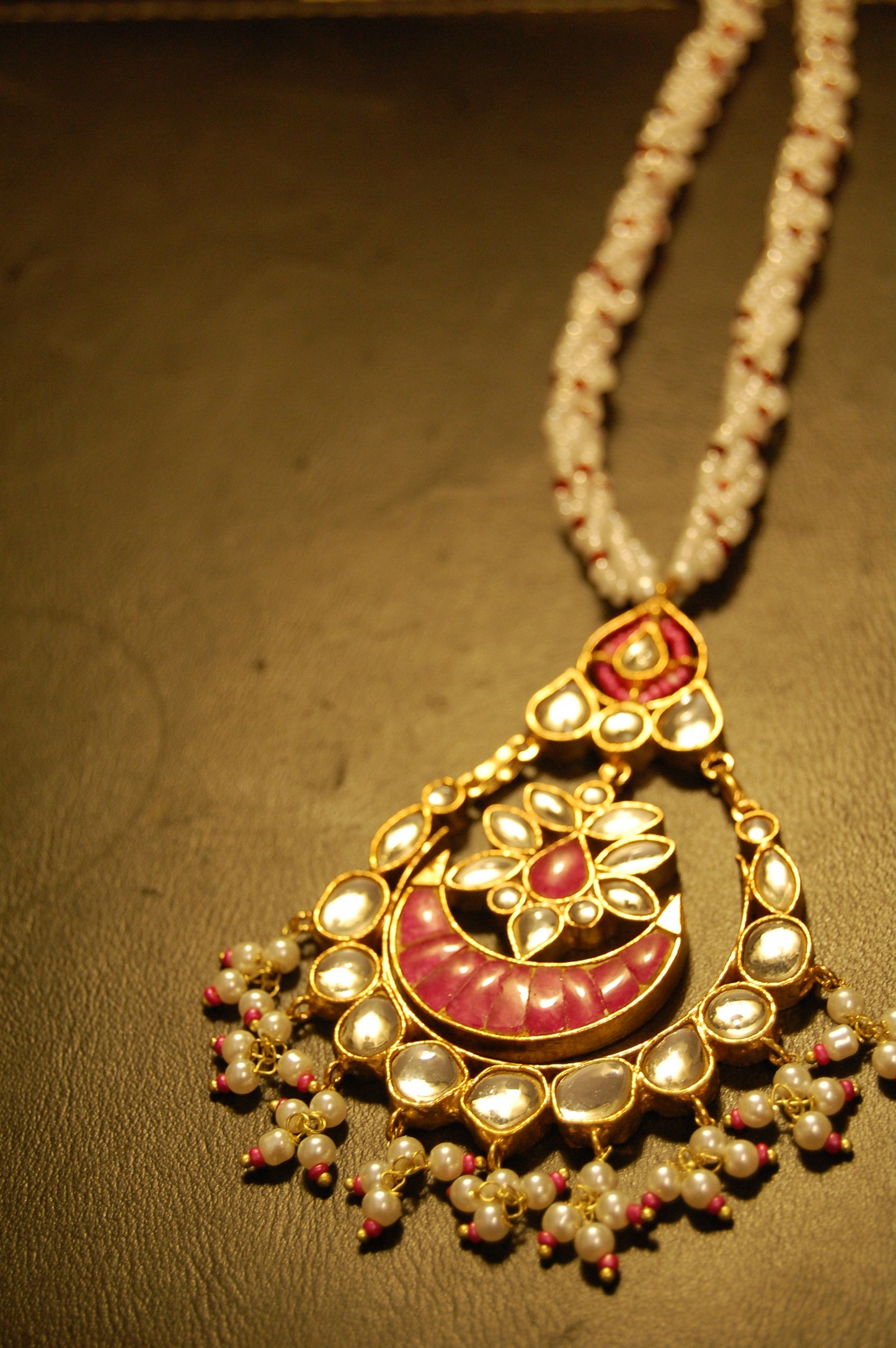 ELEGANT KUNDAN MALA IN RED