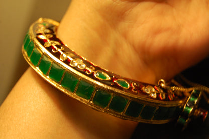 KARA IN MEENA & KUNDAN