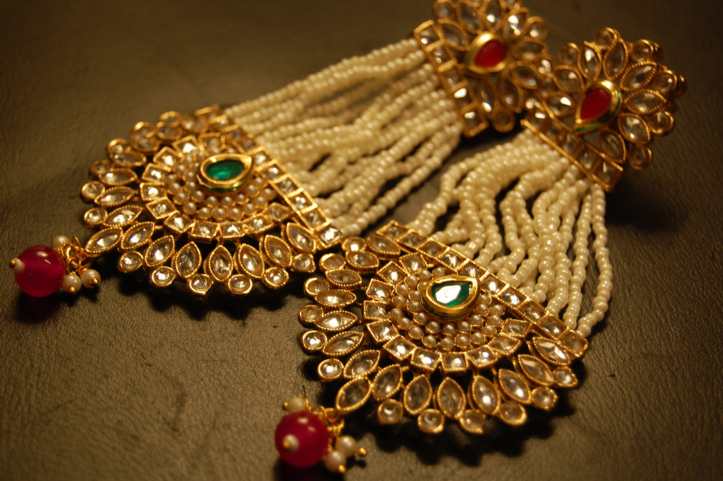JHOOMAR STYLE EARRINGS IN KUNDAN, PEARLS, RED & GREEN