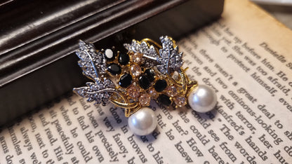 BLACK & ZIRCON EARRINGS